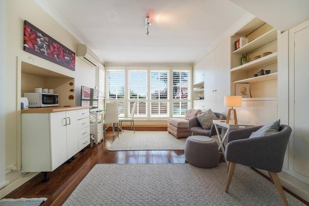 Apartment Sunny Self Contained Loft Near Bondi